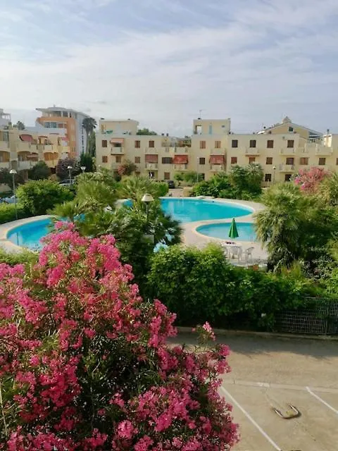 Casa Fronte Spiaggia Con Piscina Alghero