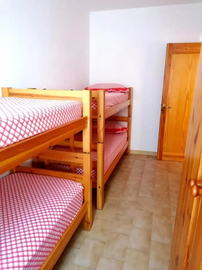 Apartment Casa Fronte Spiaggia Con Piscina Alghero Italy