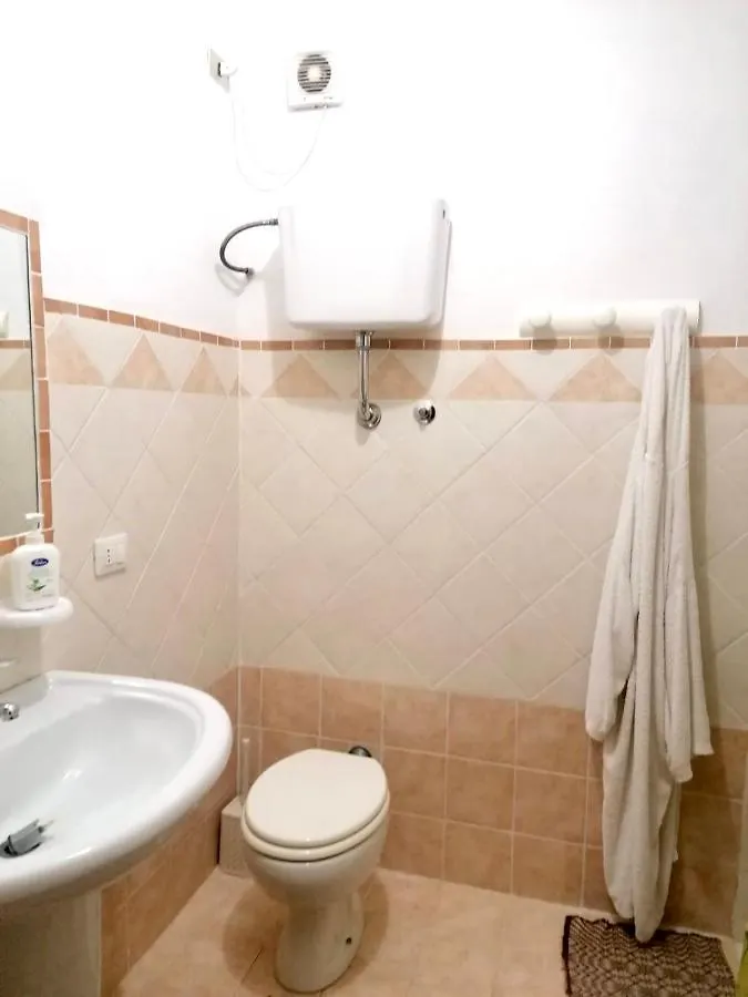 Casa Fronte Spiaggia Con Piscina Alghero Apartment